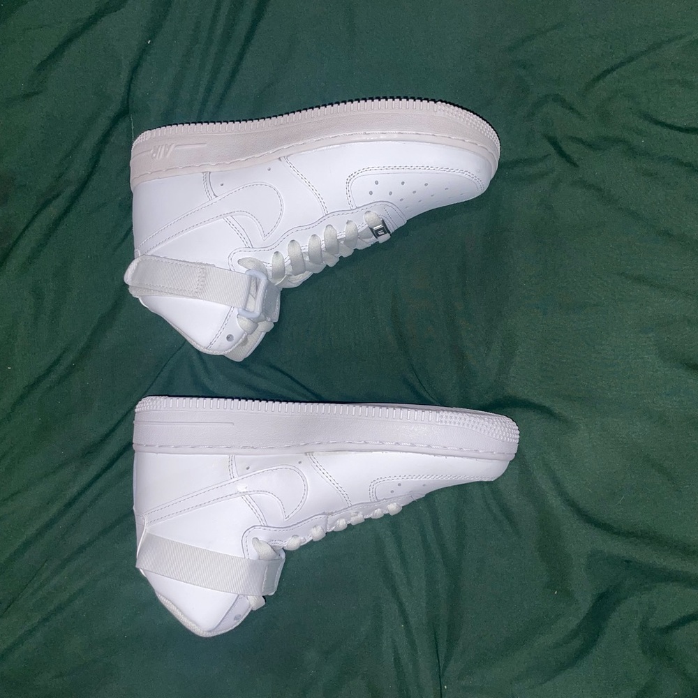 AF1 High - Picture 2 of 3